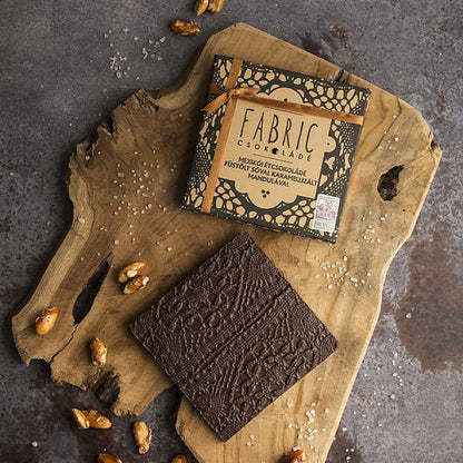 Fabric Chocolate - Mexikói étcsokoládé füstölt sóval karamellizált mandulával