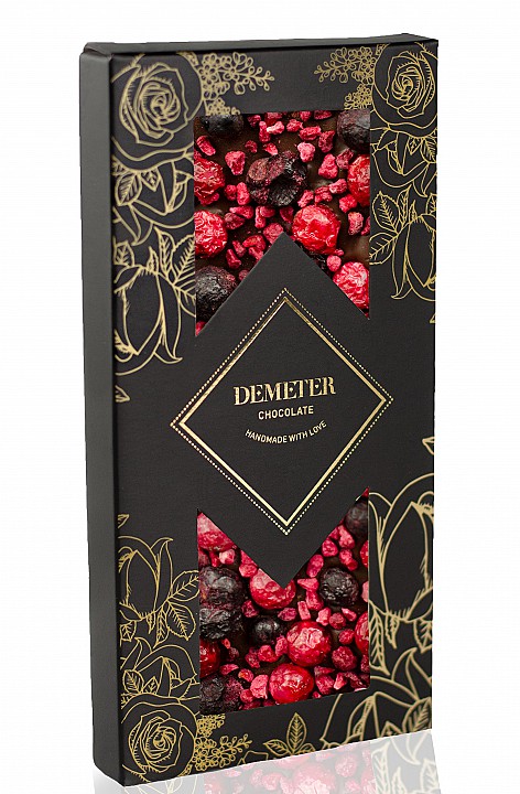 DemeterChocolate  Étcsokoládé málnával, piros és fekete ribizlivel