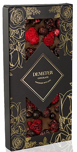DemeterChocolate Étcsokoládé málnával, piros és fekete ribizlivel